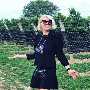 Meet your Posher, Antonela